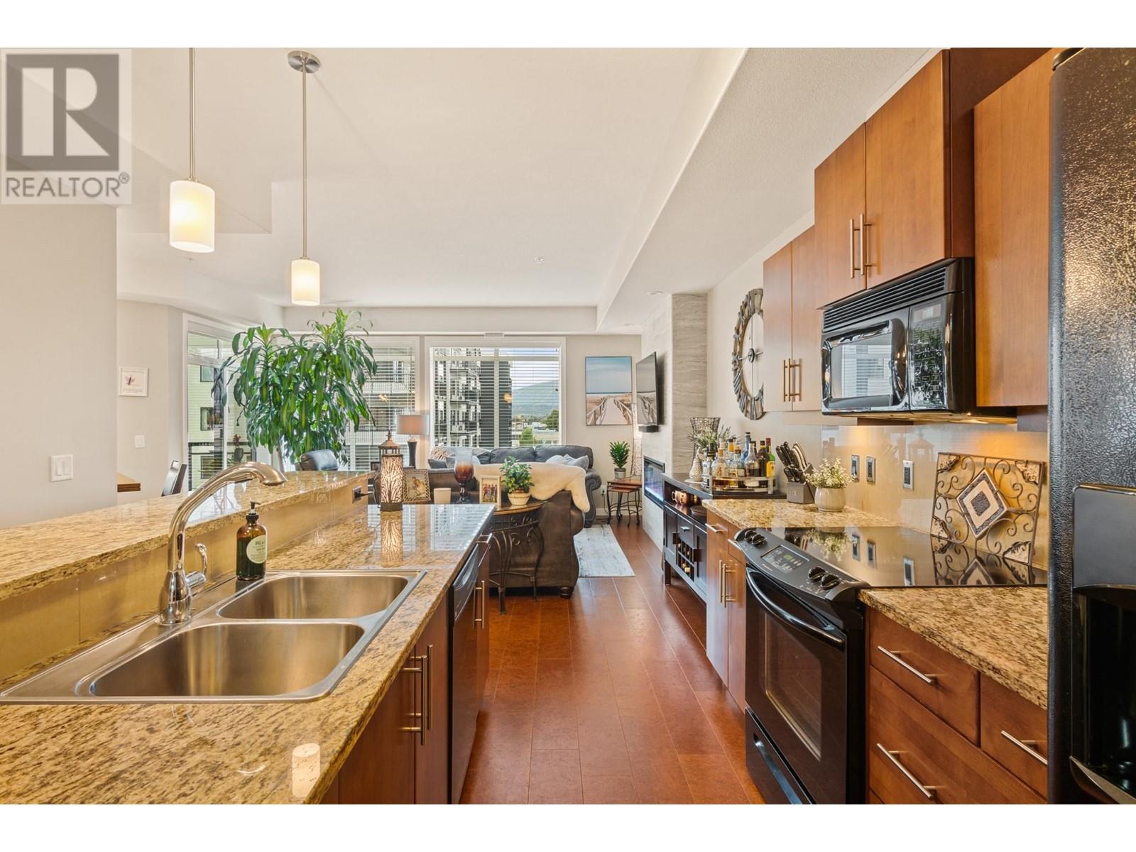 #302 1933 AMBROSI ROAD - Image 6