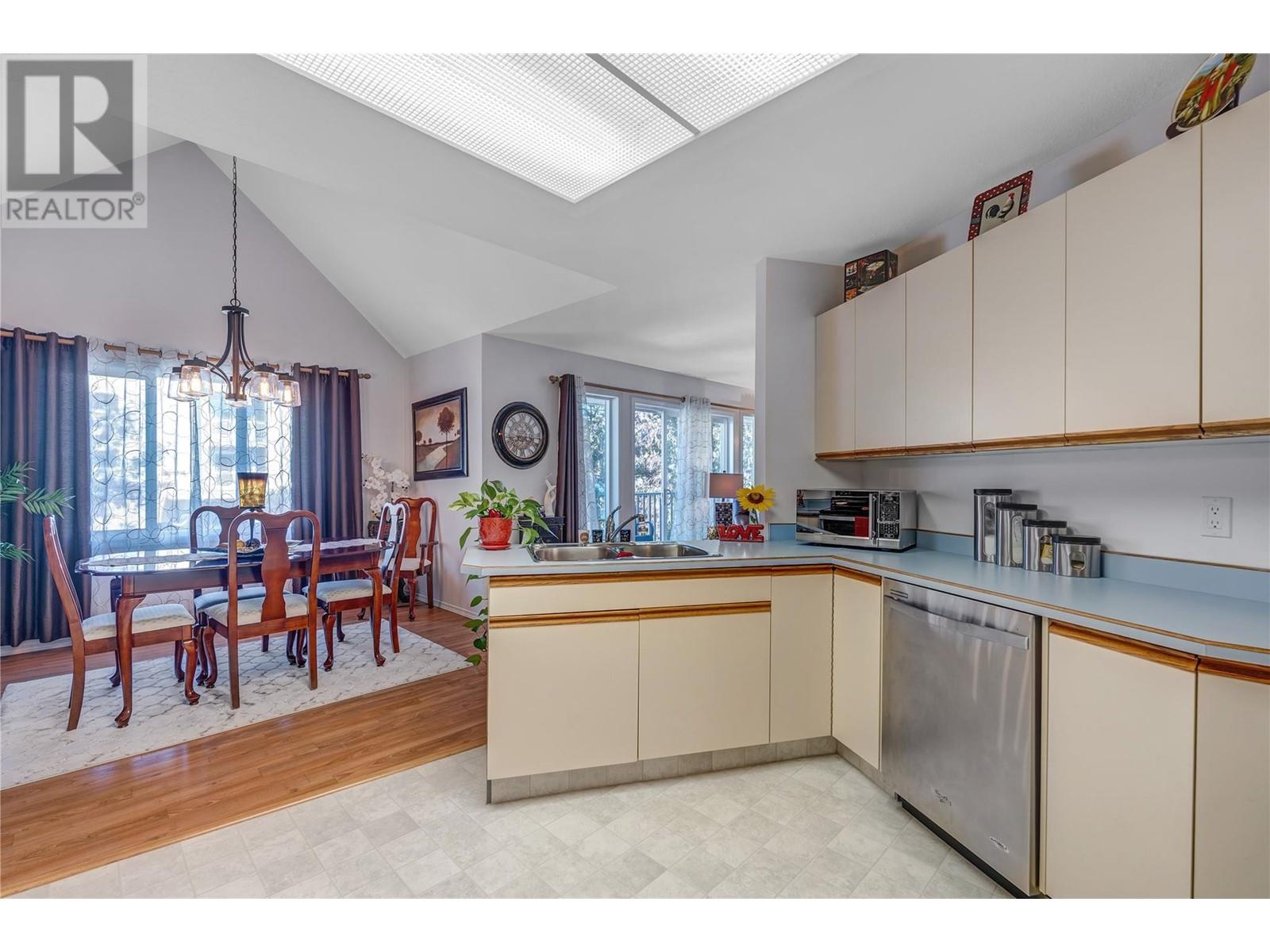 #201 250 SCOTT AVENUE - Image 7