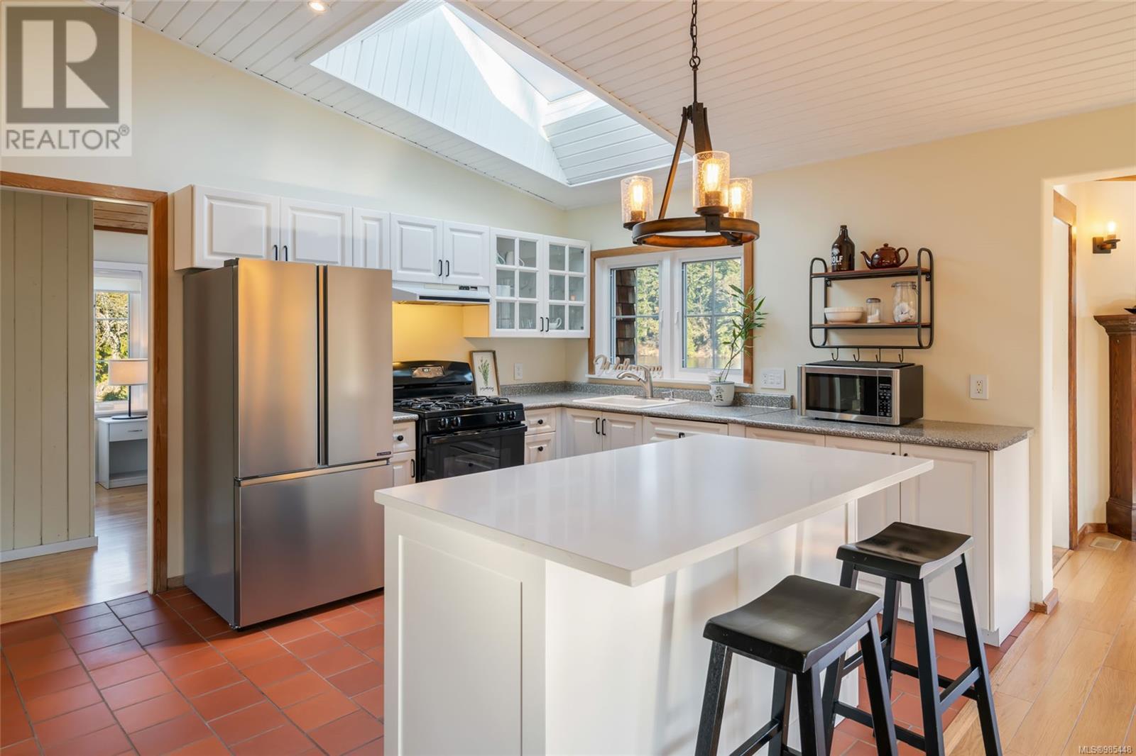2760 Ritten Rd, Nanaimo real estate listing 985448