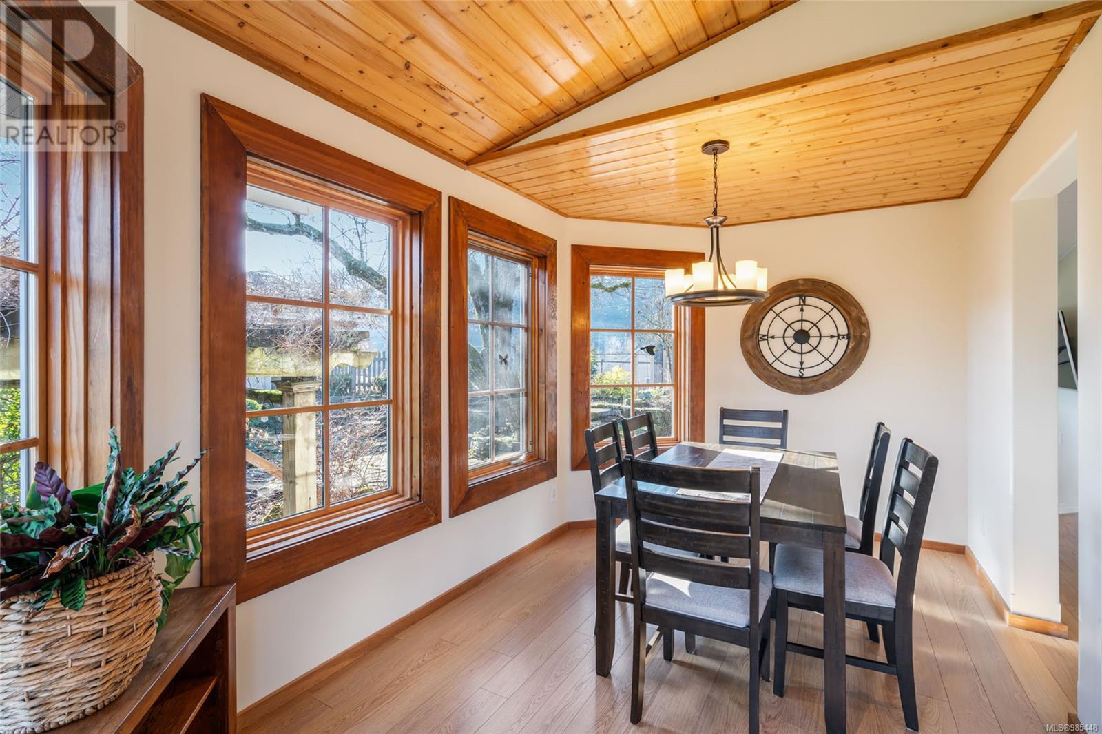 2760 Ritten Rd, Nanaimo real estate listing 985448