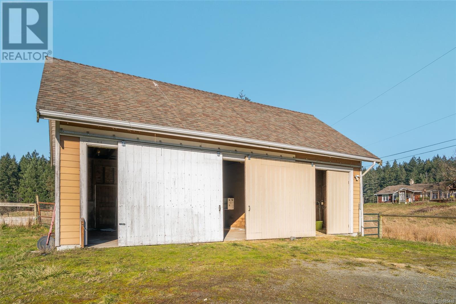 2760 Ritten Rd, Nanaimo real estate listing 985448