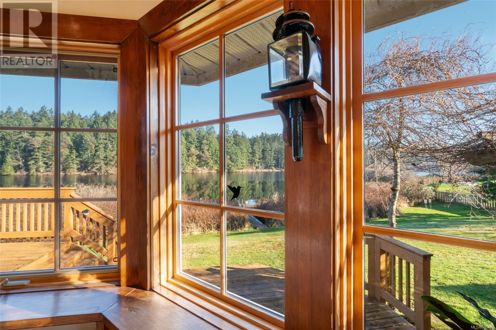 2760 Ritten Rd, Nanaimo real estate listing 985448