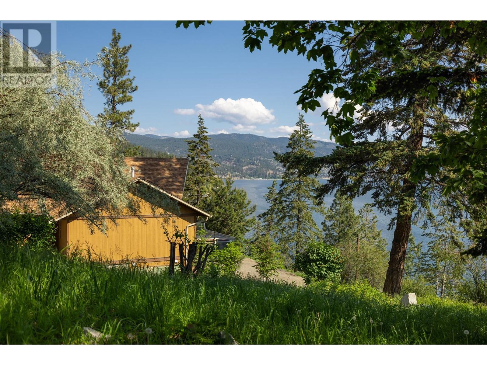  7250 Highway 97 Other South, Peachland
