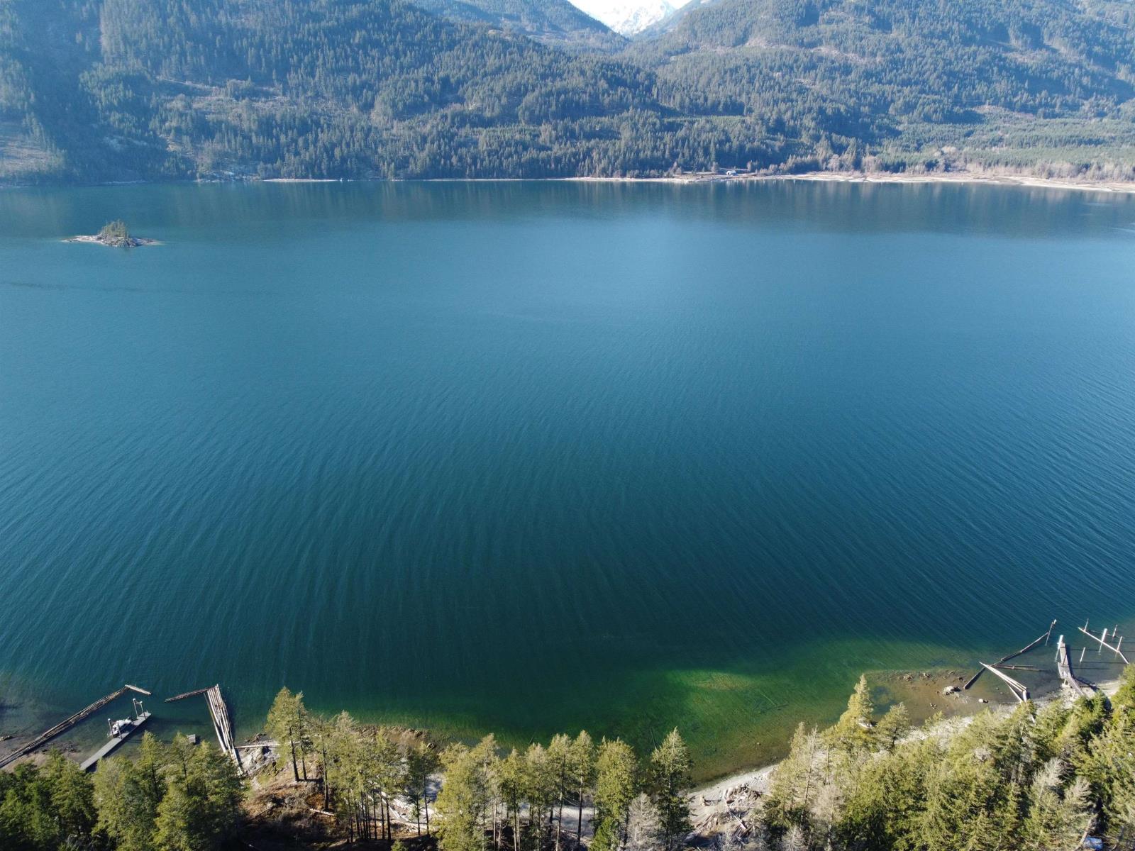 DL 2770 LONG ISLAND, Harrison Lake, Harrison Hot Springs