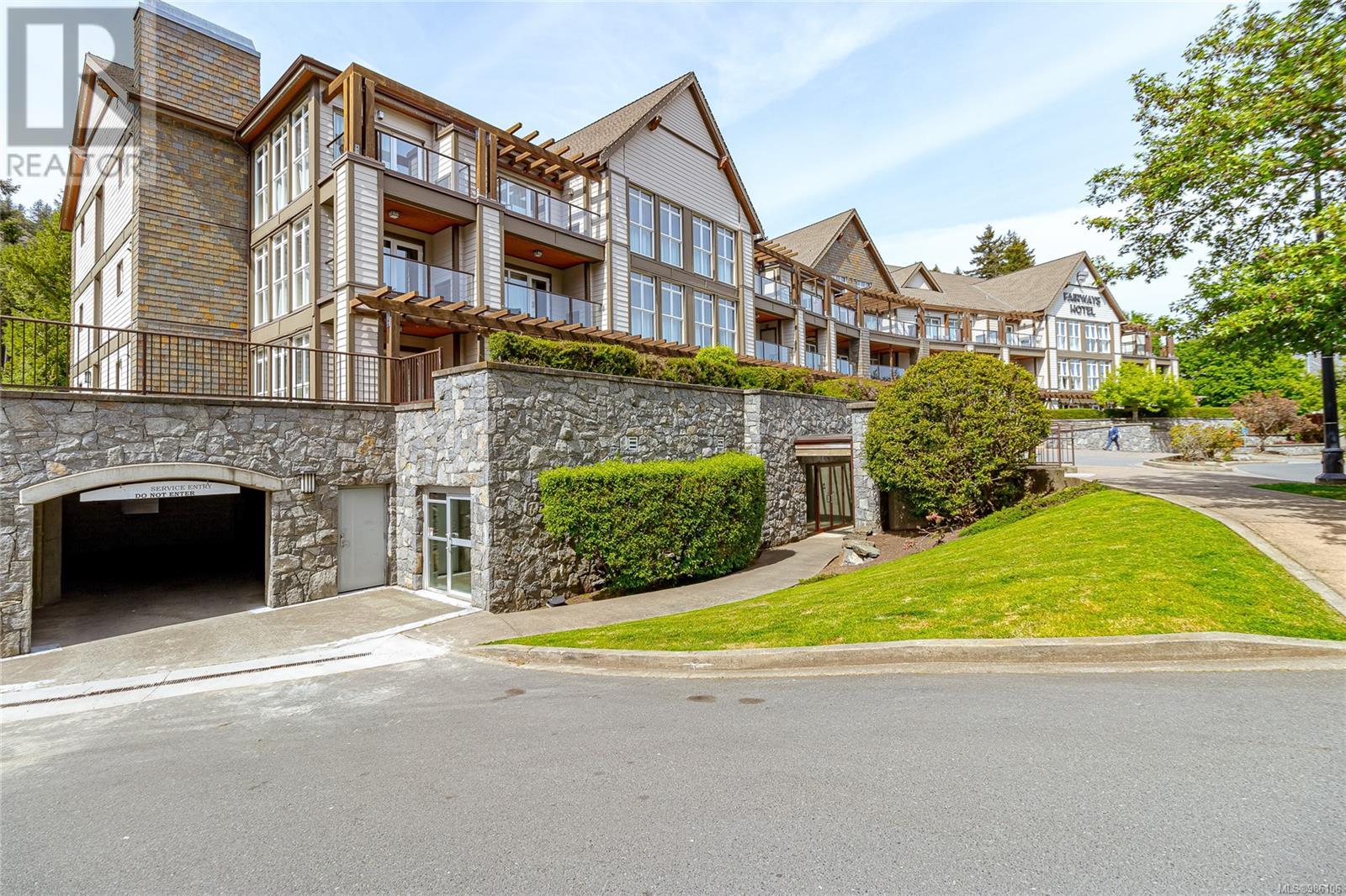 218-220 B 1376 Lynburne Pl, Langford real estate listing 986106