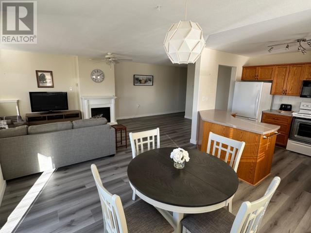 104-6900 BURNABY STREET, Powell River
