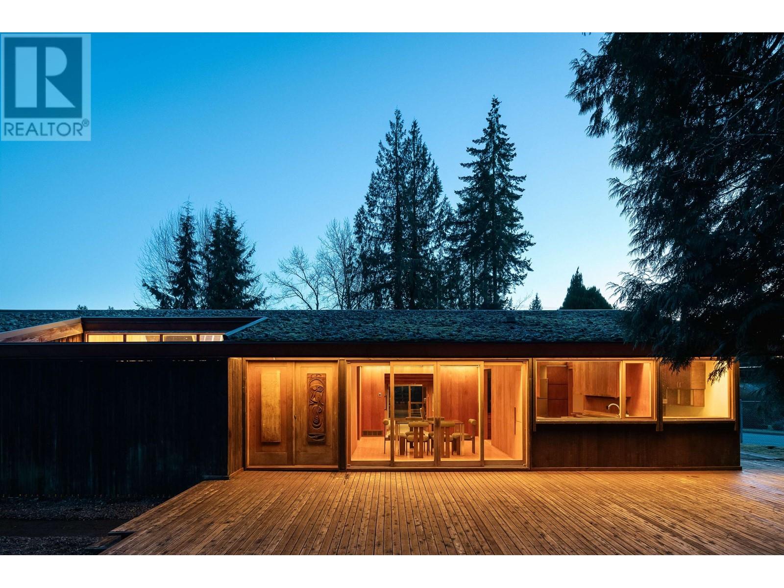 3526 EVERGLADE PLACE, North Vancouver