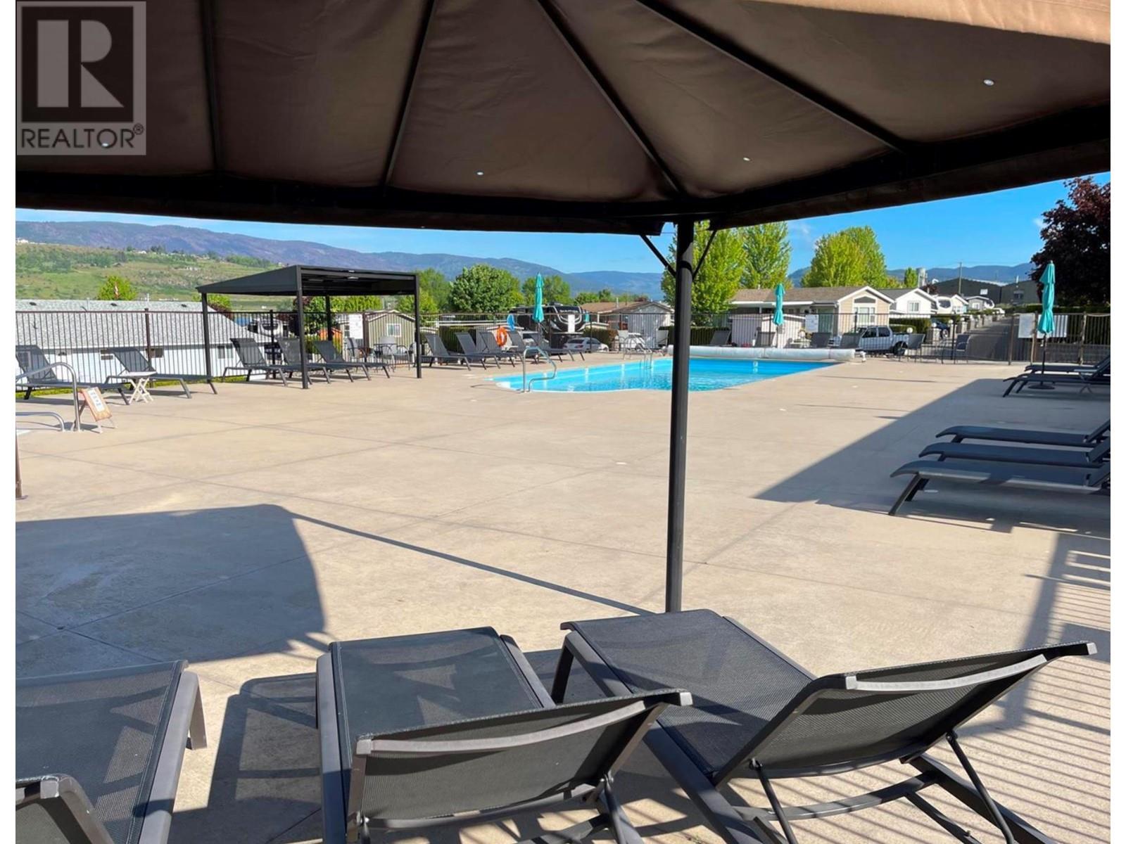 41 8000 Highland Road, Vernon