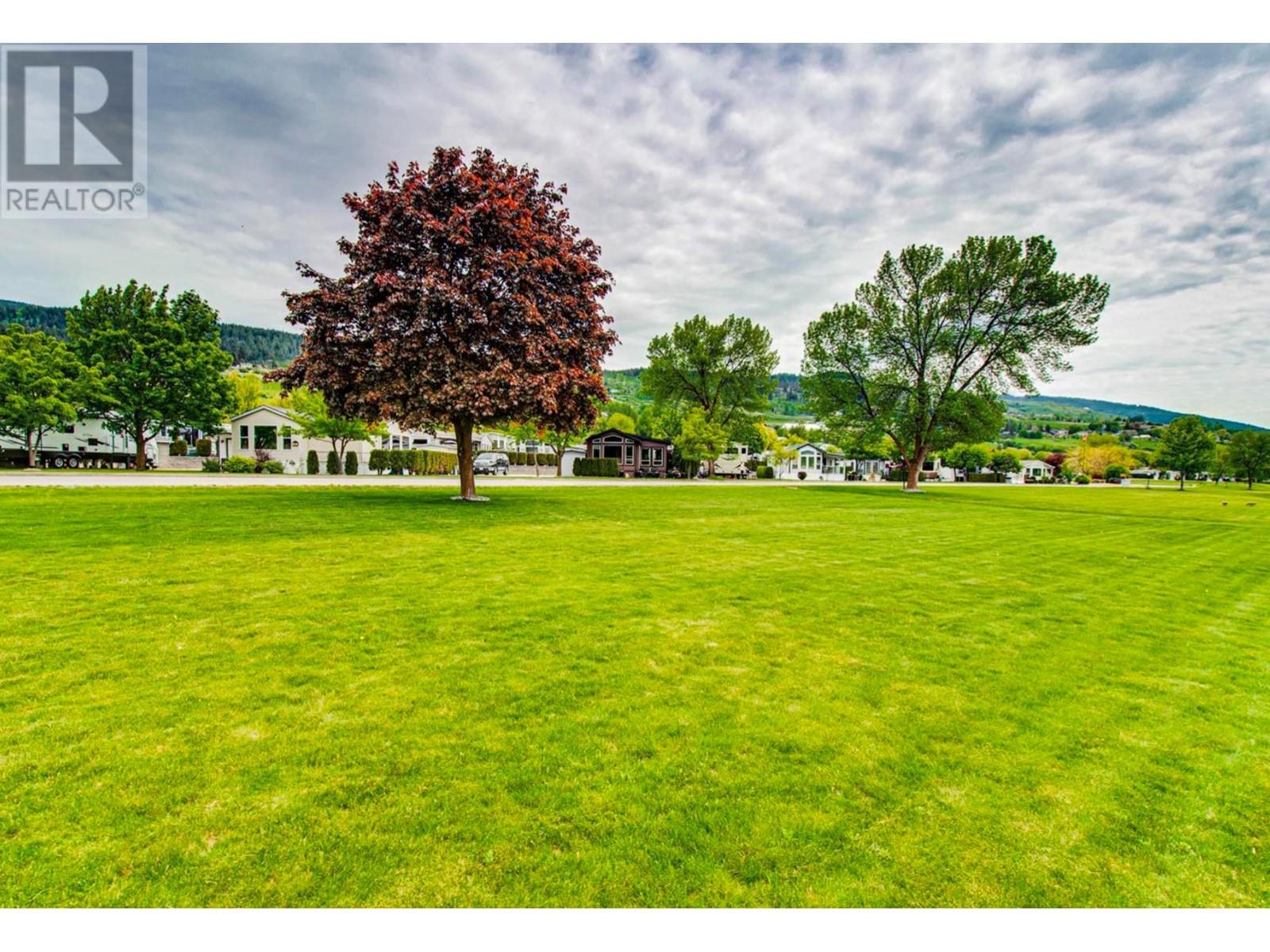 41 8000 Highland Road, Vernon