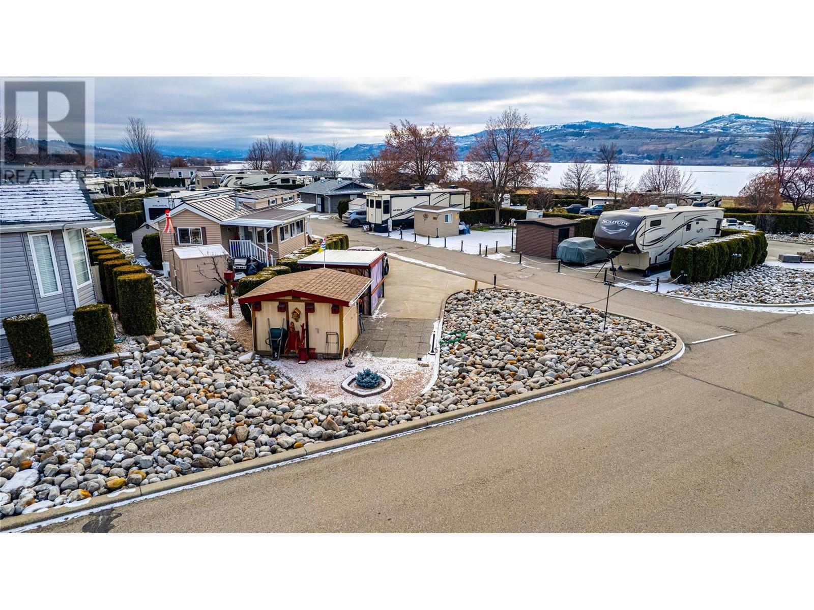 41 8000 Highland Road, Vernon