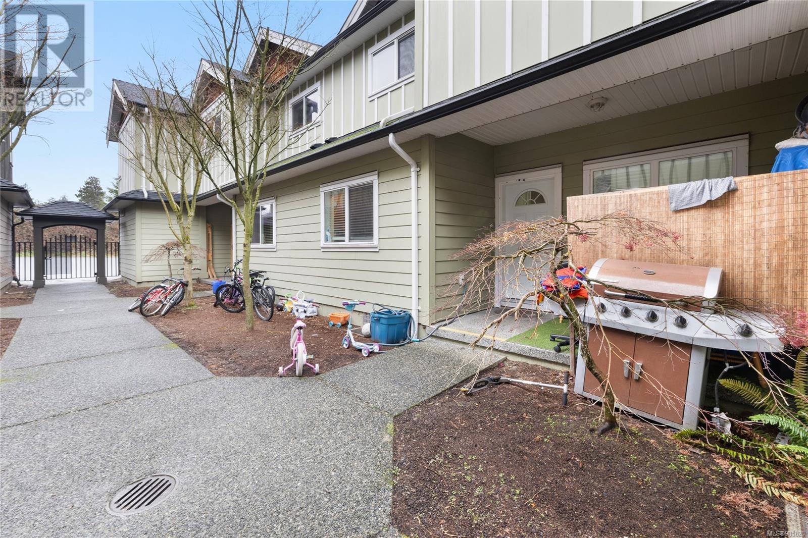 102 582 Rosehill St, Nanaimo real estate listing 985820