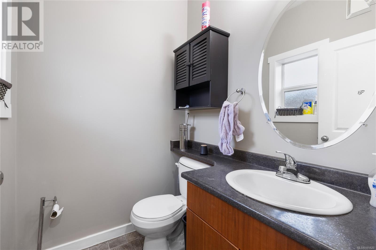 102 582 Rosehill St, Nanaimo real estate listing 985820