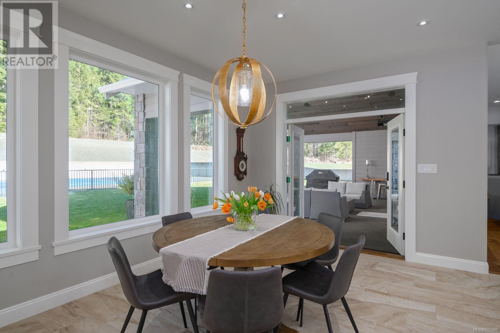 6181 Chase Dr, Port Alberni real estate listing 985990
