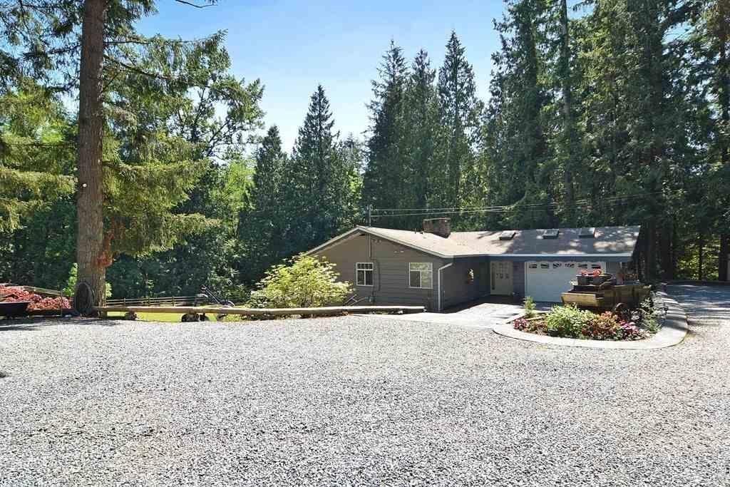 Photo 2 of 3870 216 Street, Langley BC