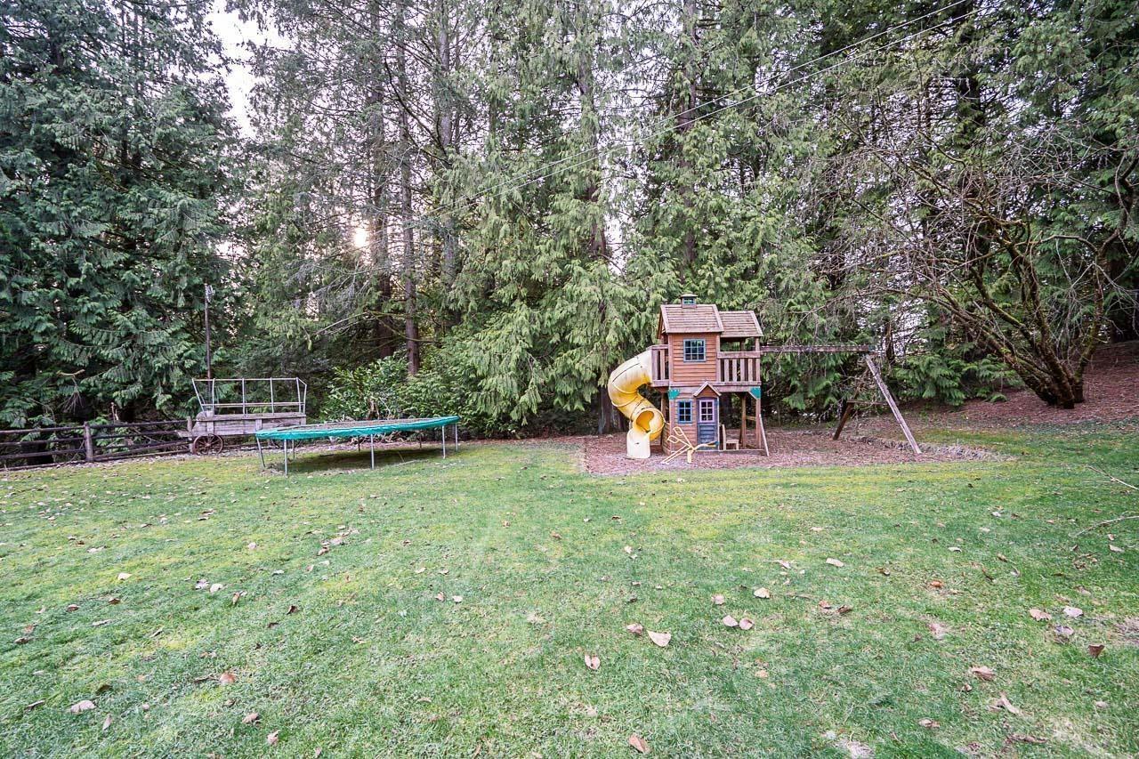 Photo 5 of 3870 216 Street, Langley BC