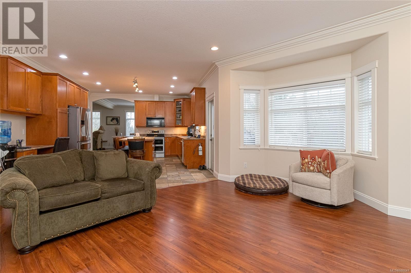 2559 Myles Lake Rd, Nanaimo real estate listing 986047