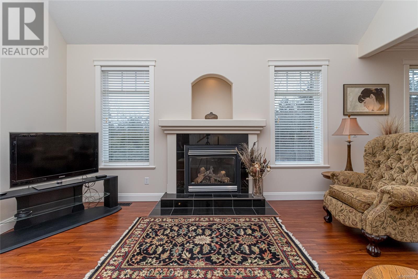 2559 Myles Lake Rd, Nanaimo real estate listing 986047