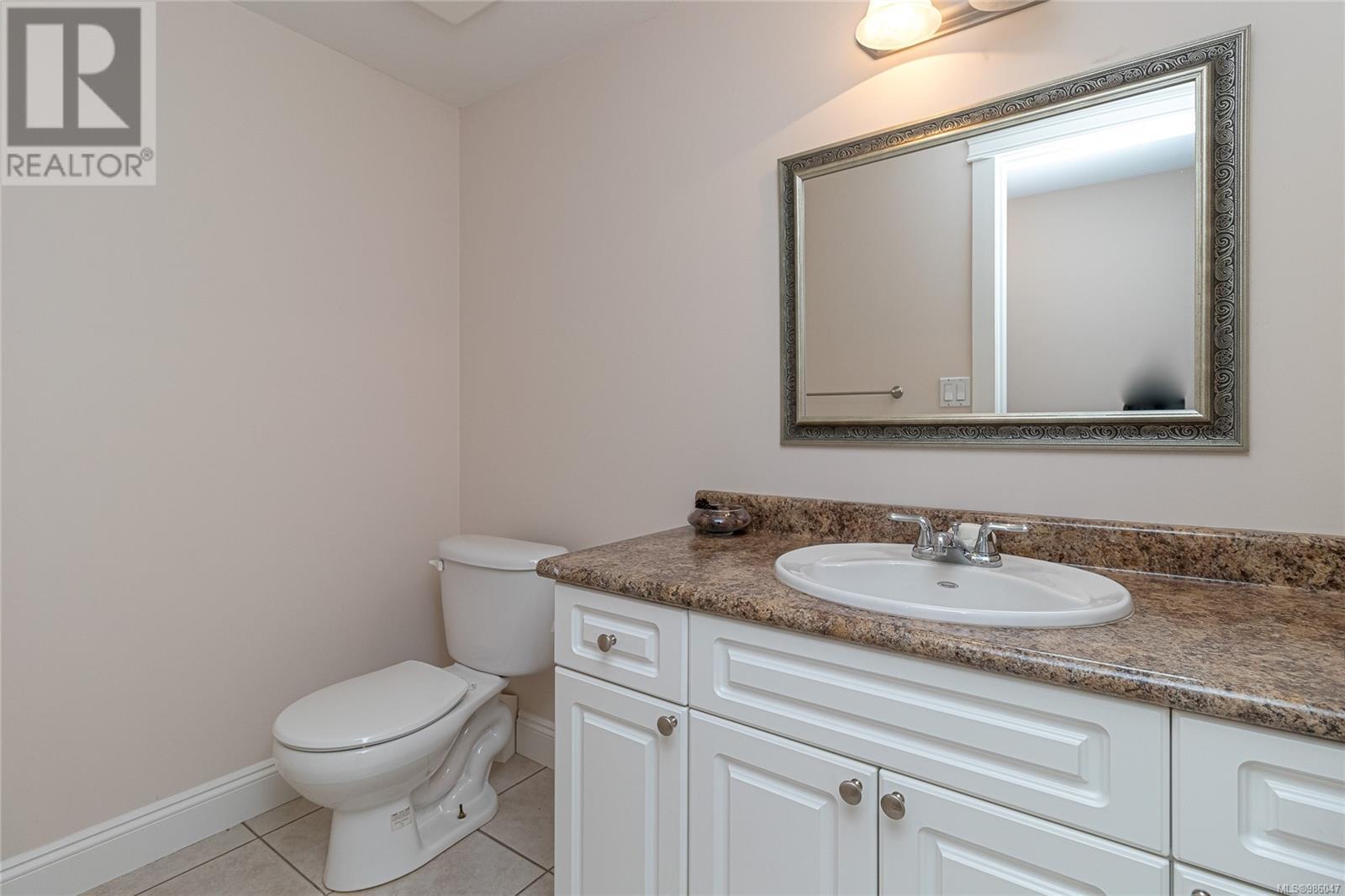 2559 Myles Lake Rd, Nanaimo real estate listing 986047