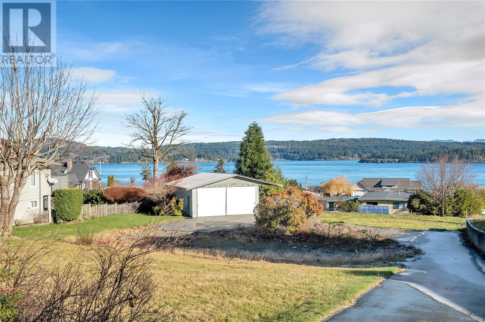 4553 Barclay Rd, Campbell River real estate listing 986030