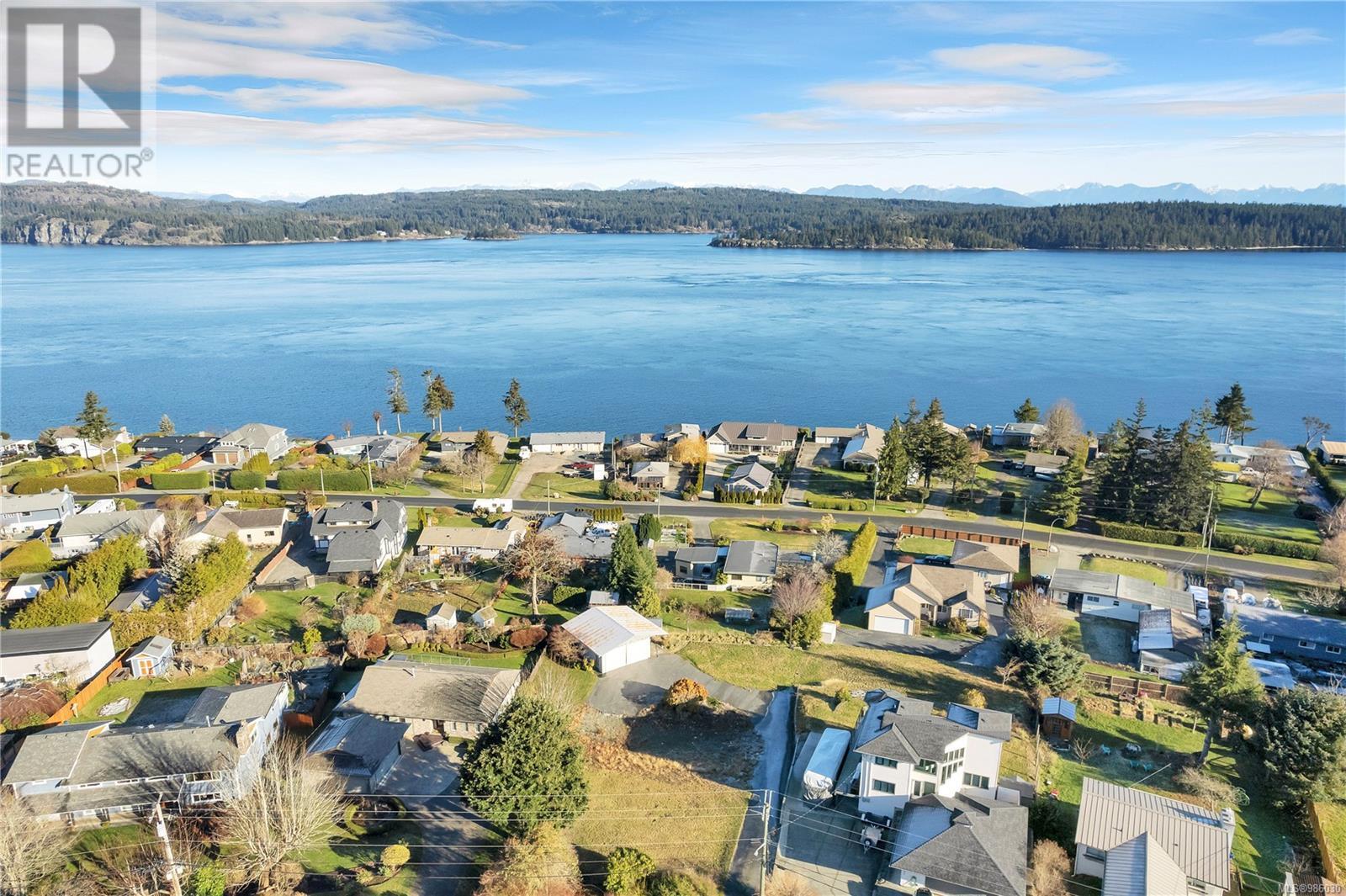 4553 Barclay Rd, Campbell River real estate listing 986030