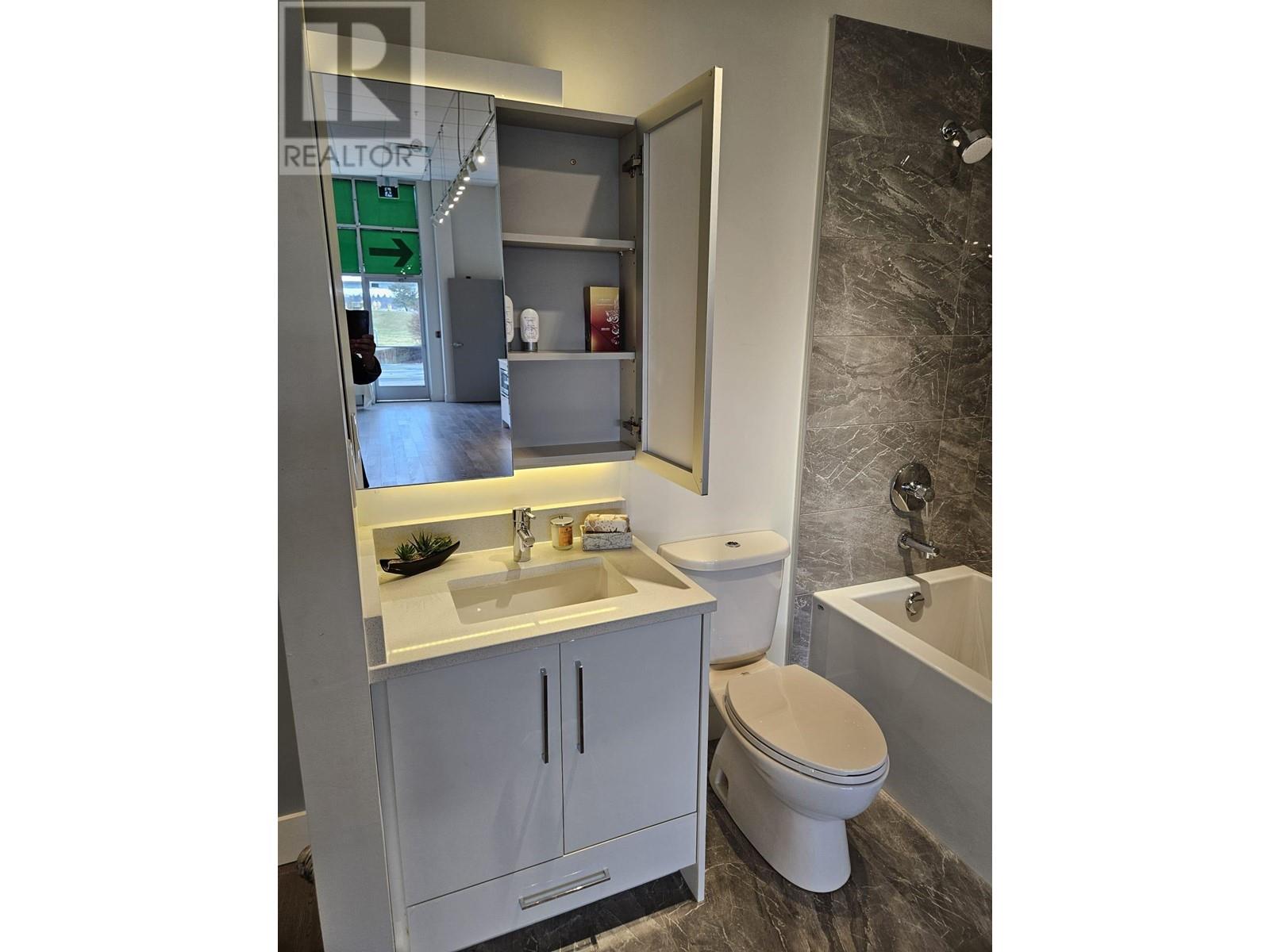 Photo 24 of 18 4337 Boundary Road, Richmond BC