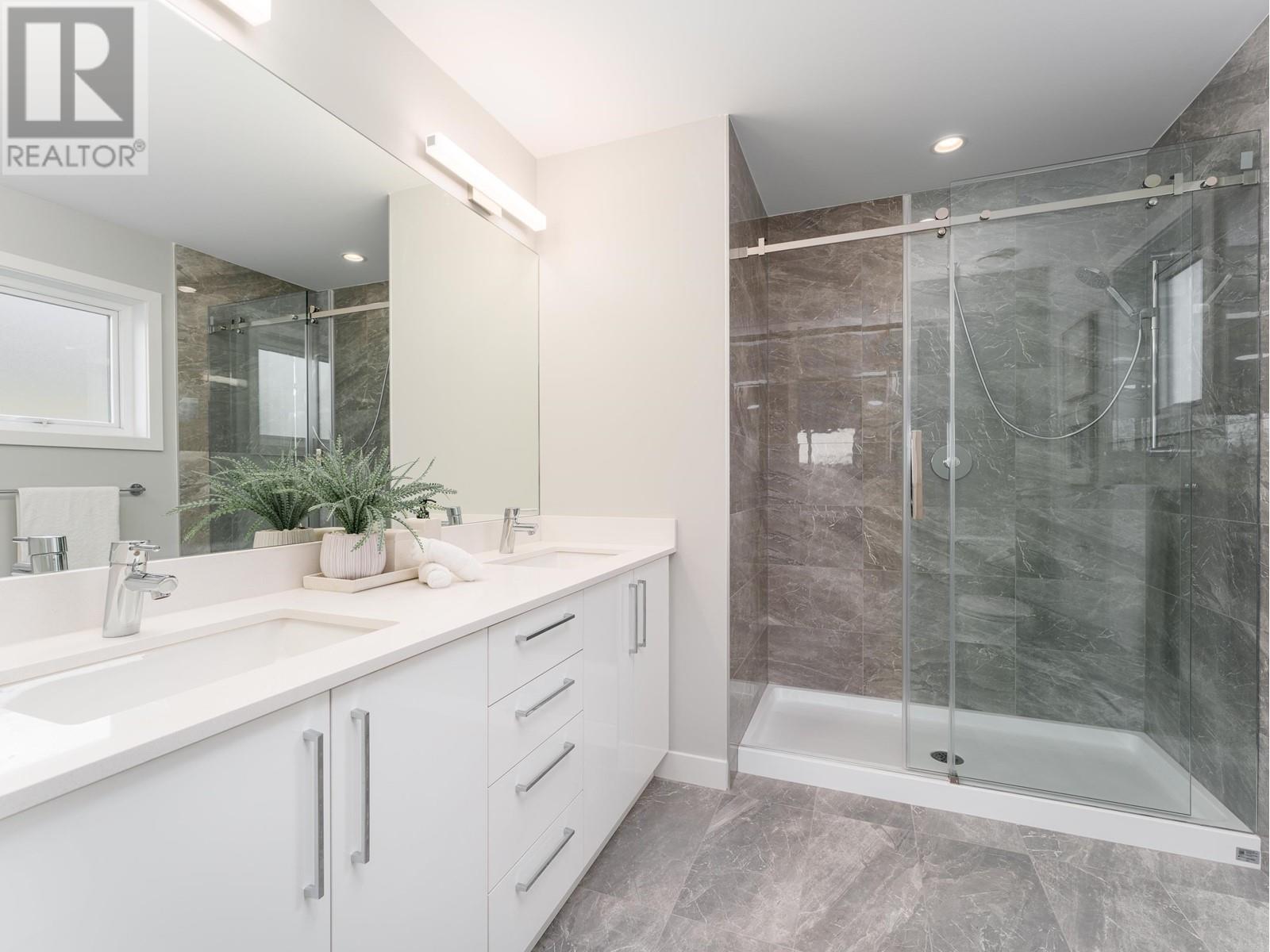 Photo 25 of 18 4337 Boundary Road, Richmond BC