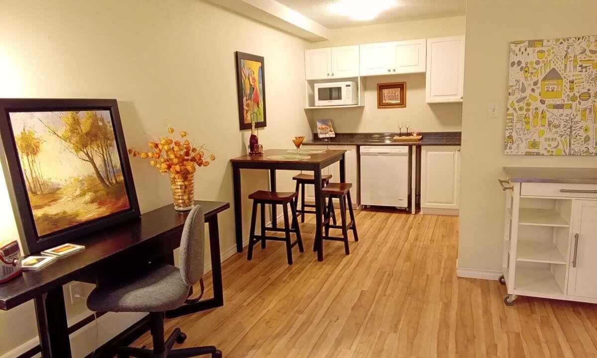 102 15020 NORTH BLUFF ROAD, White Rock real estate listing R2962464