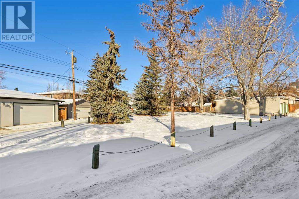 Single Family House for Sale in   Street NW Parkdale Calgary 