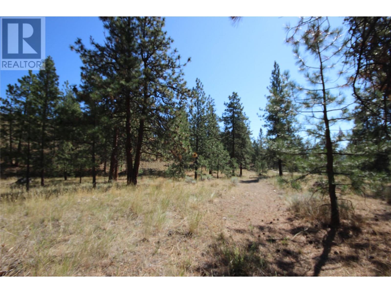  2 Deans Road, Summerland