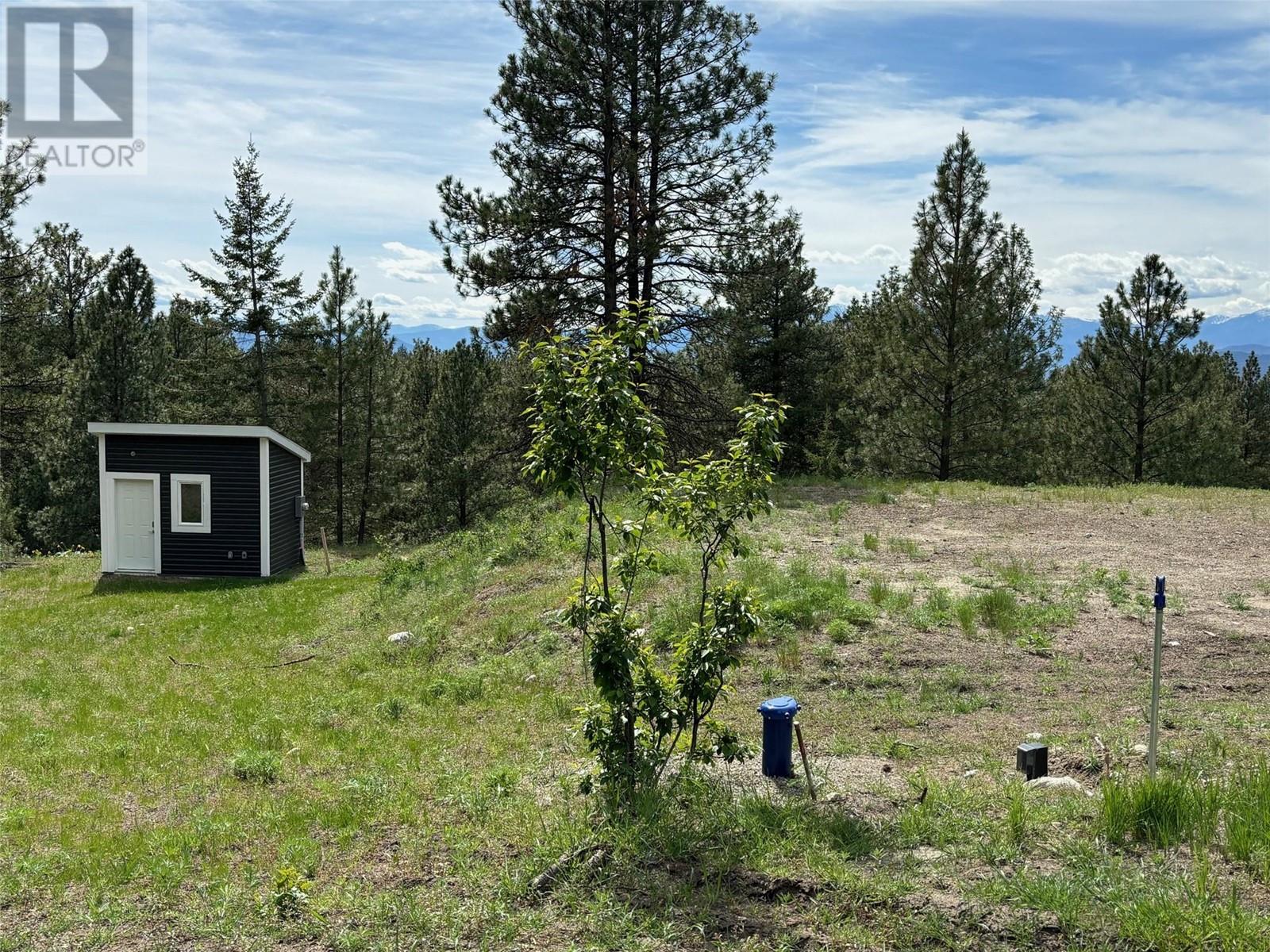 100 COUGAR Court, Osoyoos