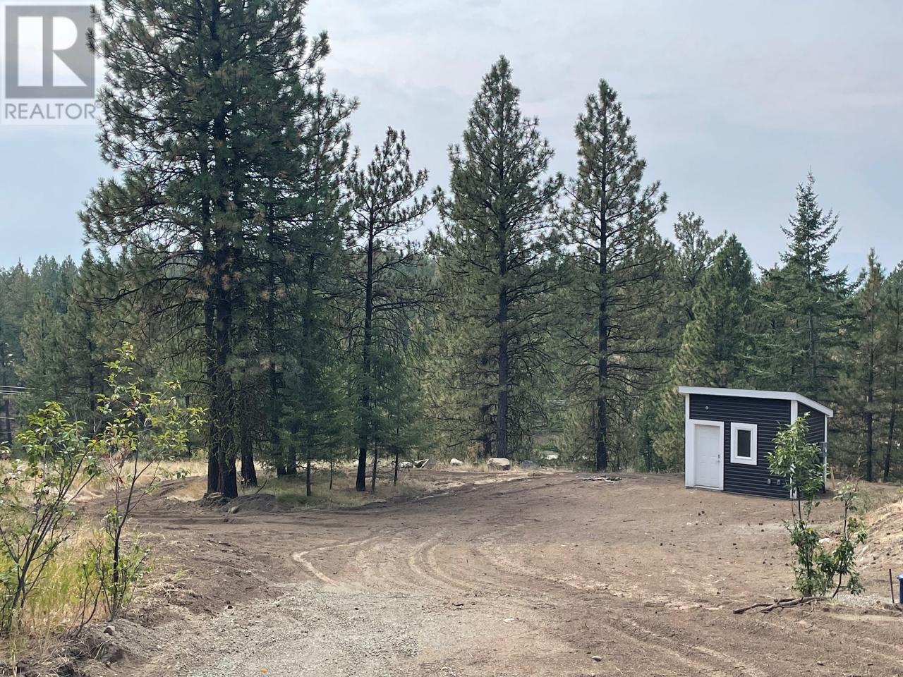 100 COUGAR Court, Osoyoos