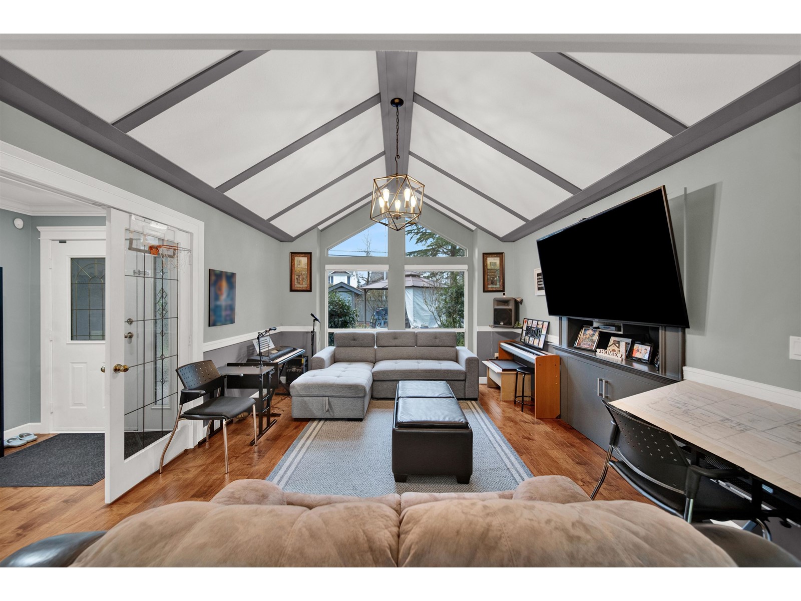 18516 64 AVENUE, Surrey