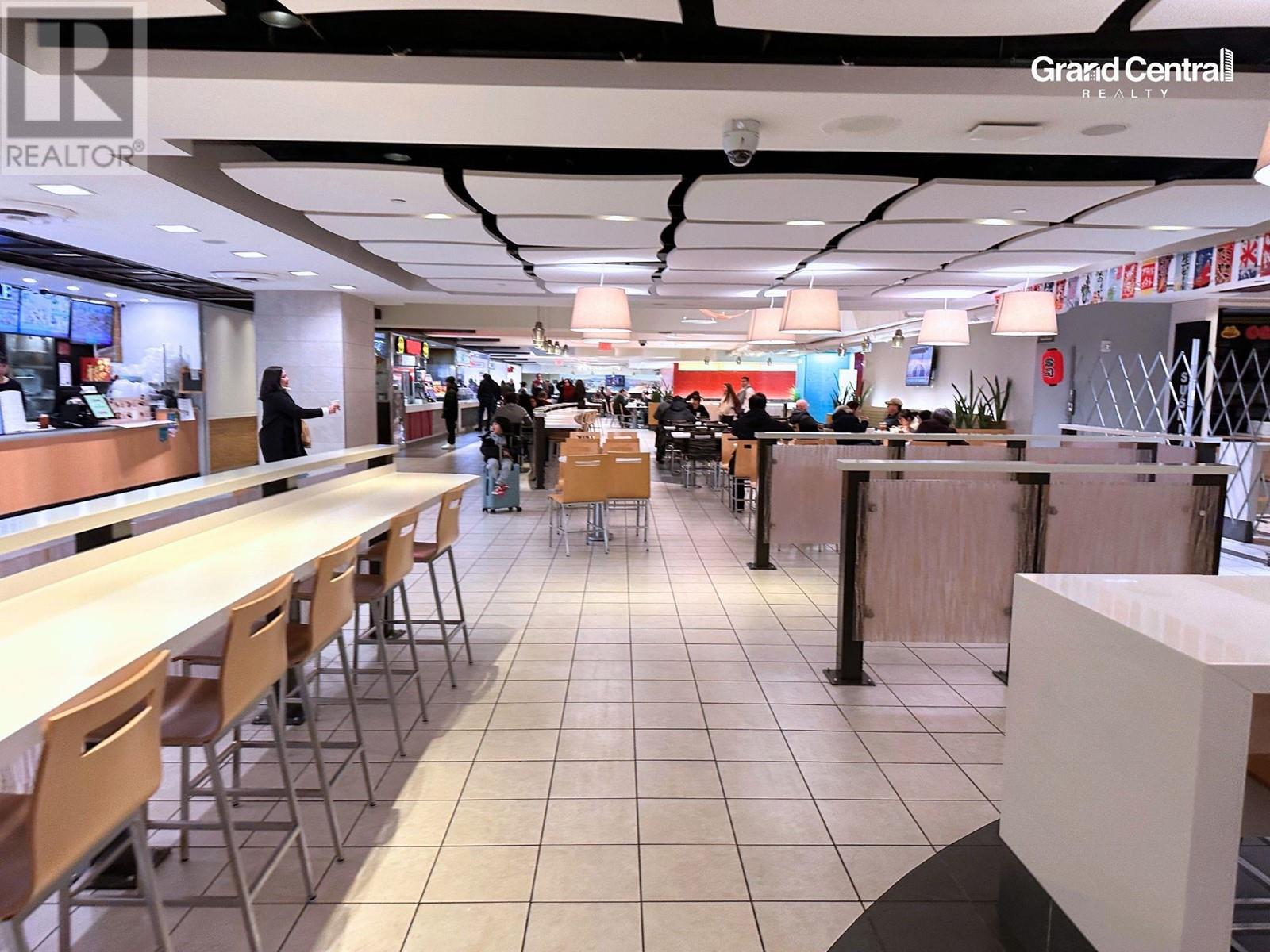 14 555 W HASTINGS STREET, Vancouver