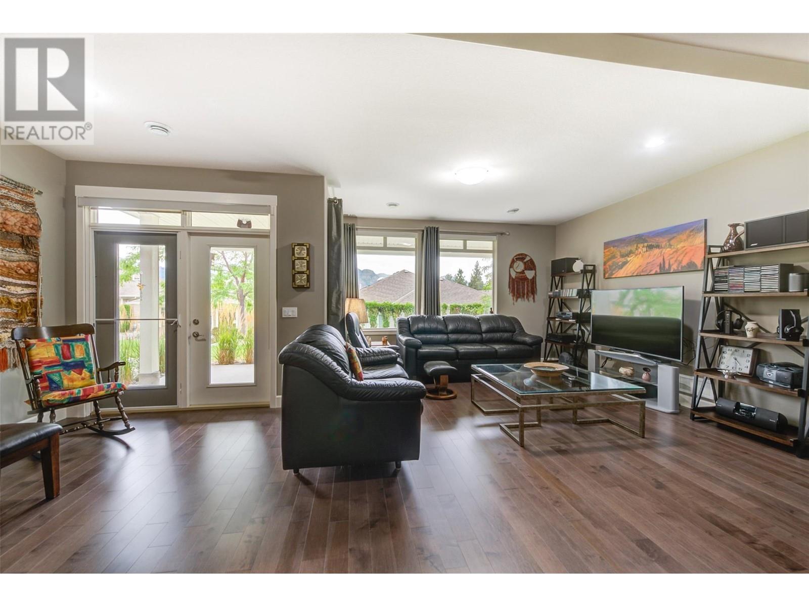 158 4035 Gellatly Road, West Kelowna