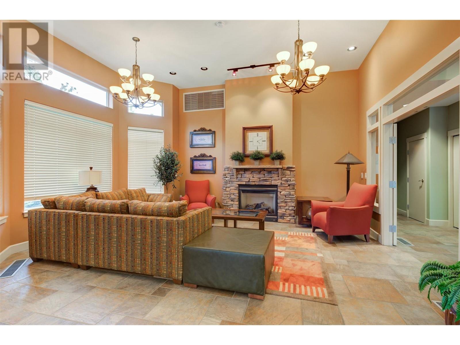 158 4035 Gellatly Road, West Kelowna