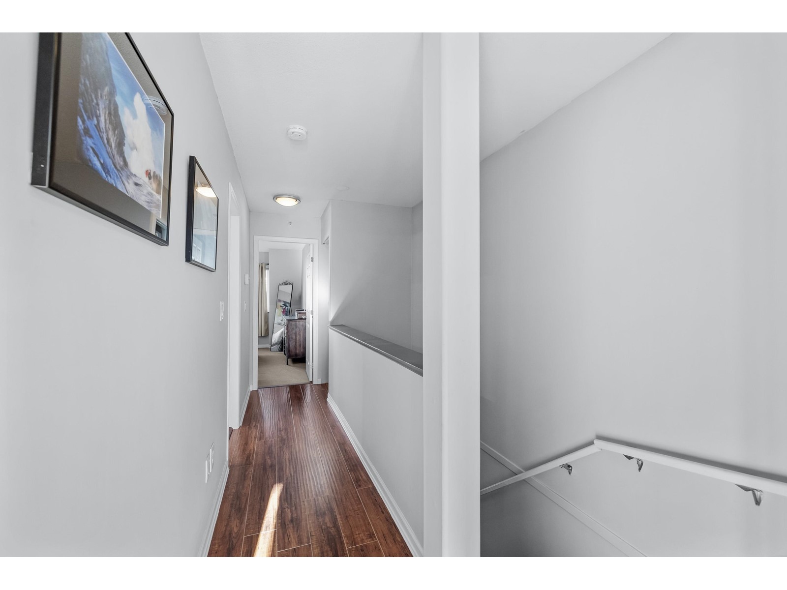 8 8930 WALNUT GROVE DRIVE, Langley