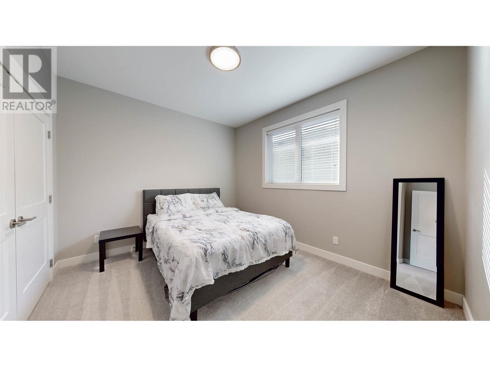 238 Bentgrass Avenue, Oliver