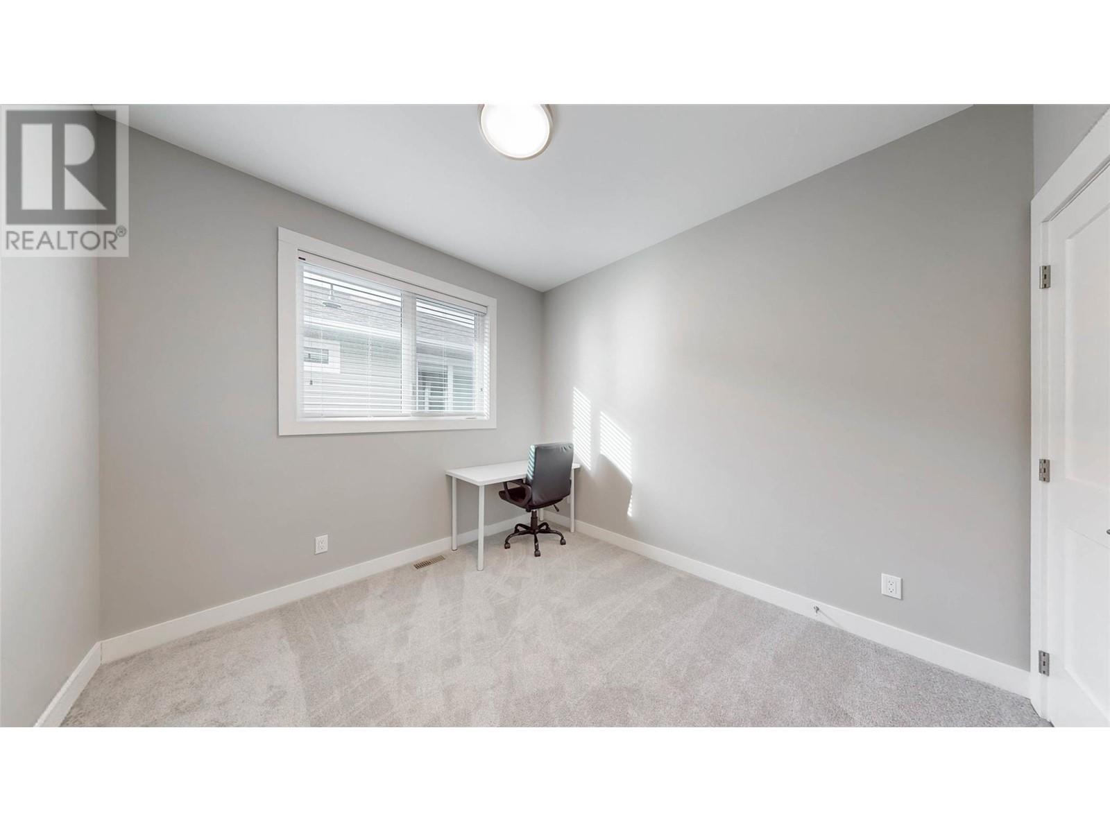 238 Bentgrass Avenue, Oliver
