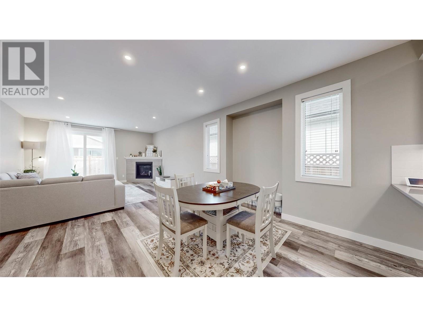 238 Bentgrass Avenue, Oliver