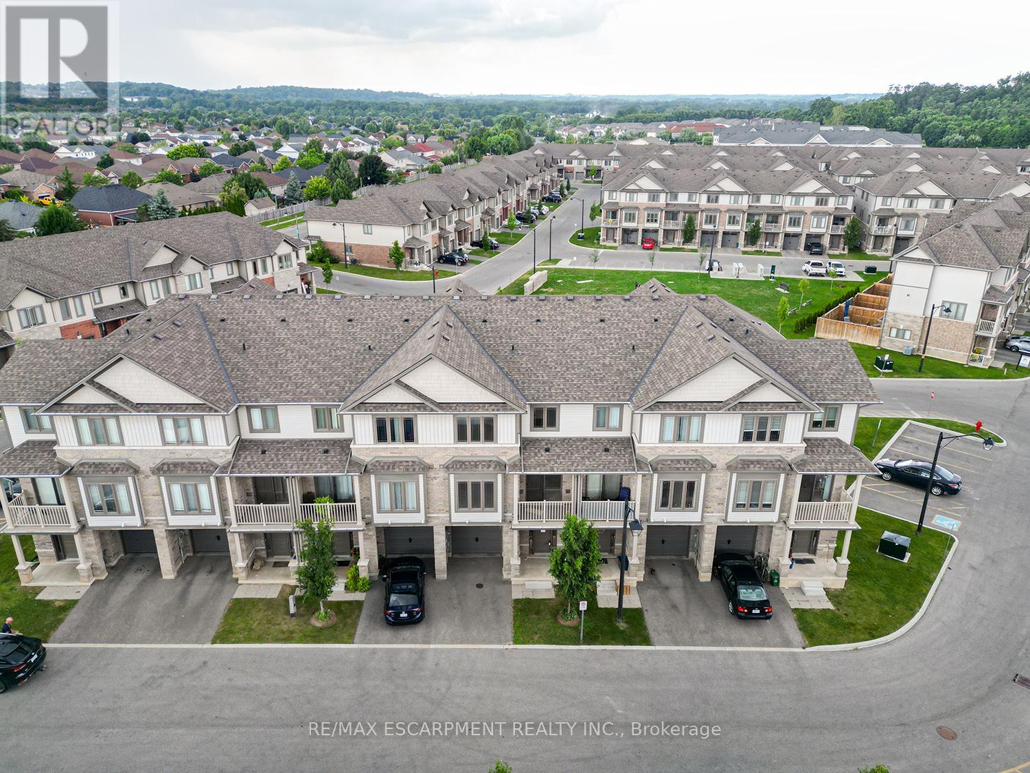 Photo 5 of 169 77 Diana Avenue, Brantford ON