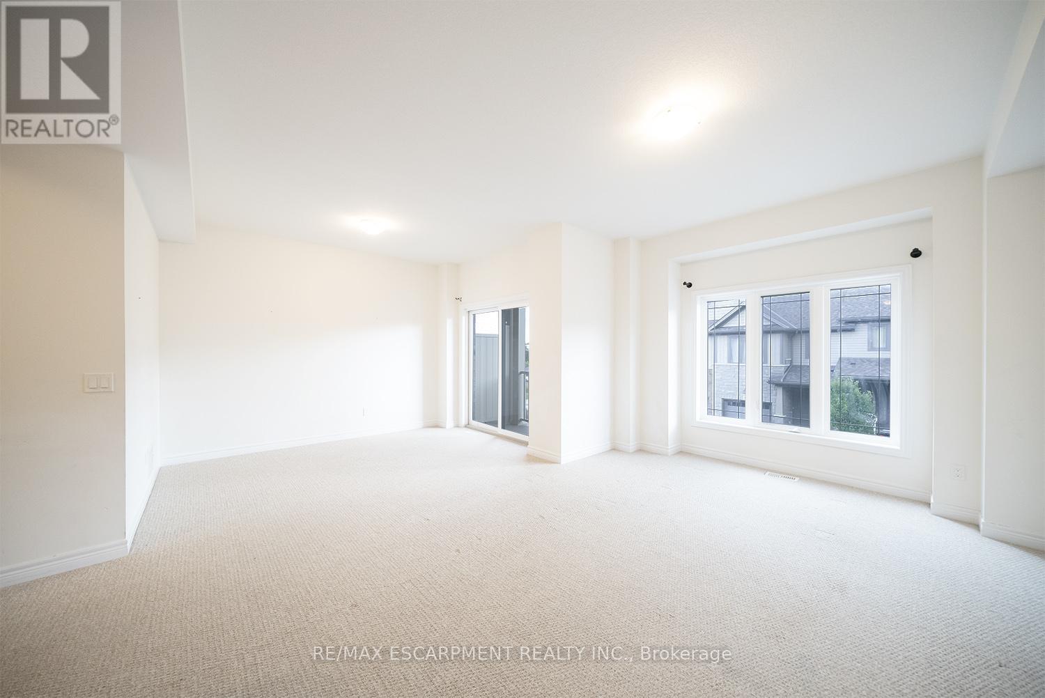 Photo 21 of 169 77 Diana Avenue, Brantford ON