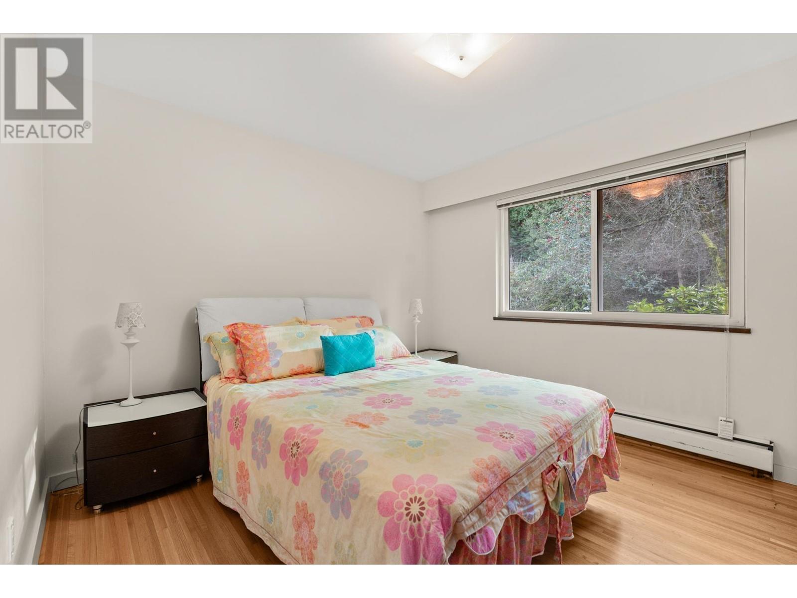 Photo 15 of 4651 W 16th Avenue, Vancouver BC