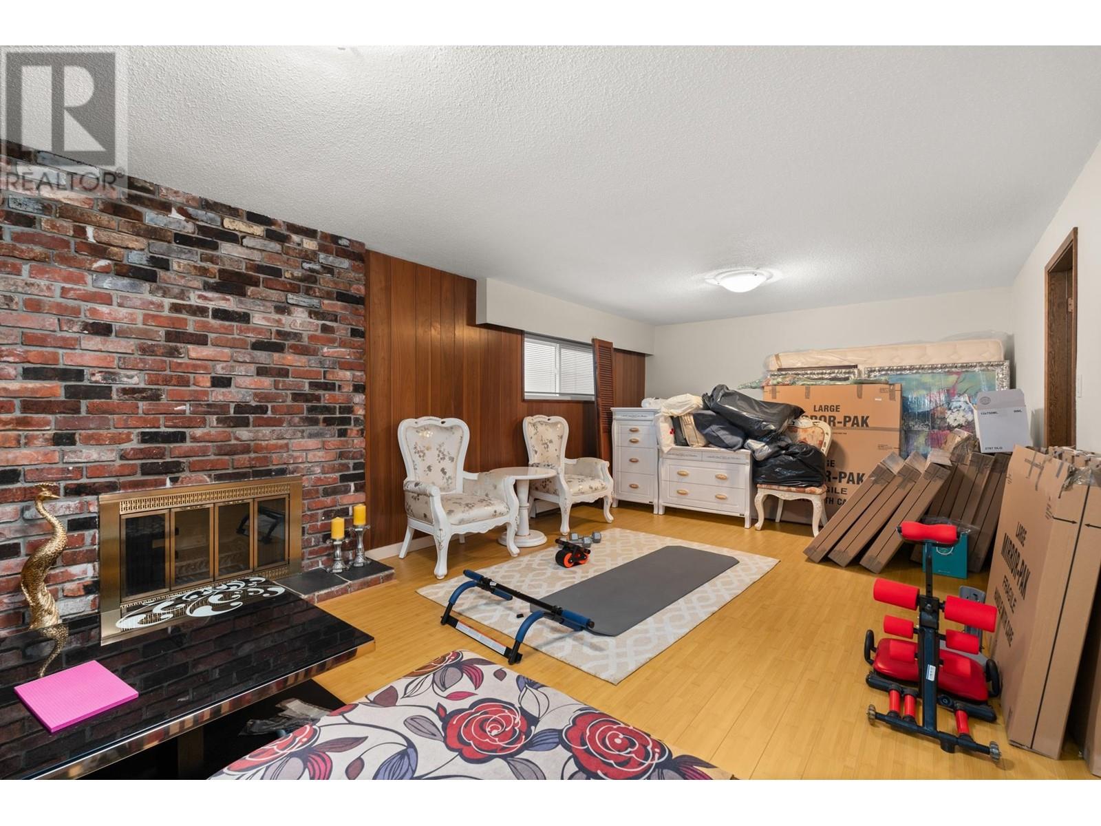 Photo 21 of 4651 W 16th Avenue, Vancouver BC