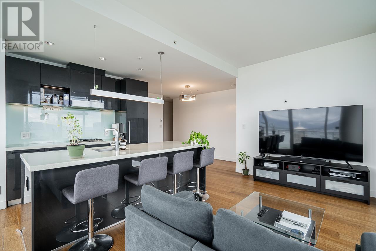 4805 777 RICHARDS STREET, Vancouver