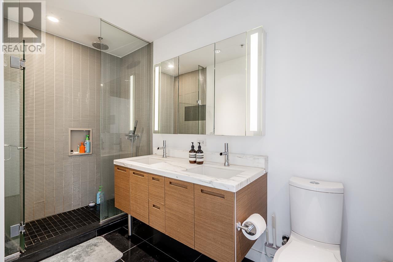 4805 777 RICHARDS STREET, Vancouver