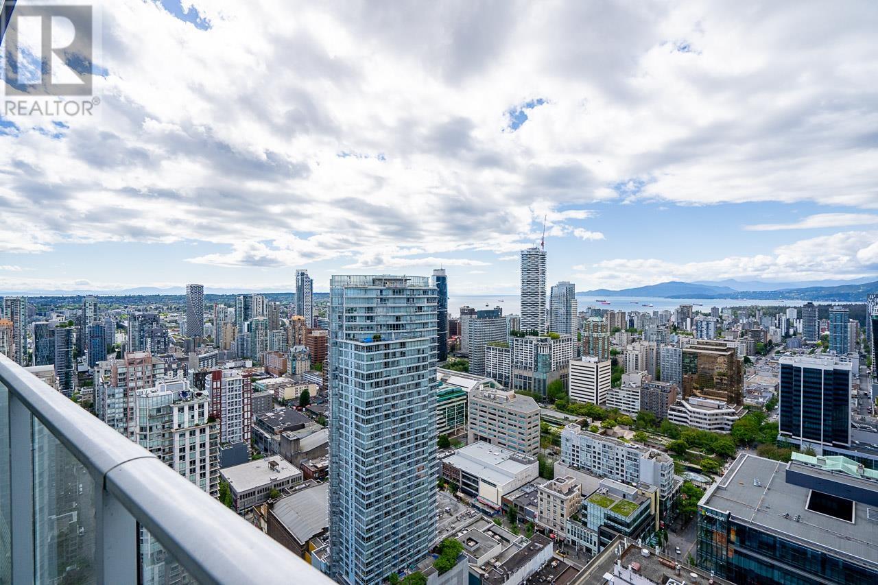 4805 777 RICHARDS STREET, Vancouver