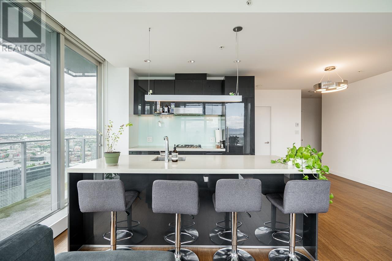 4805 777 RICHARDS STREET, Vancouver