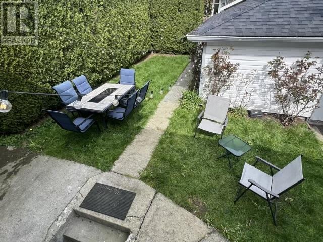 Photo 23 of 447 E 30th Avenue, Vancouver BC
