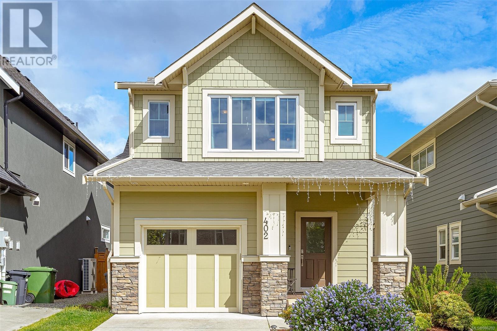 402 Bonaparte St, Colwood