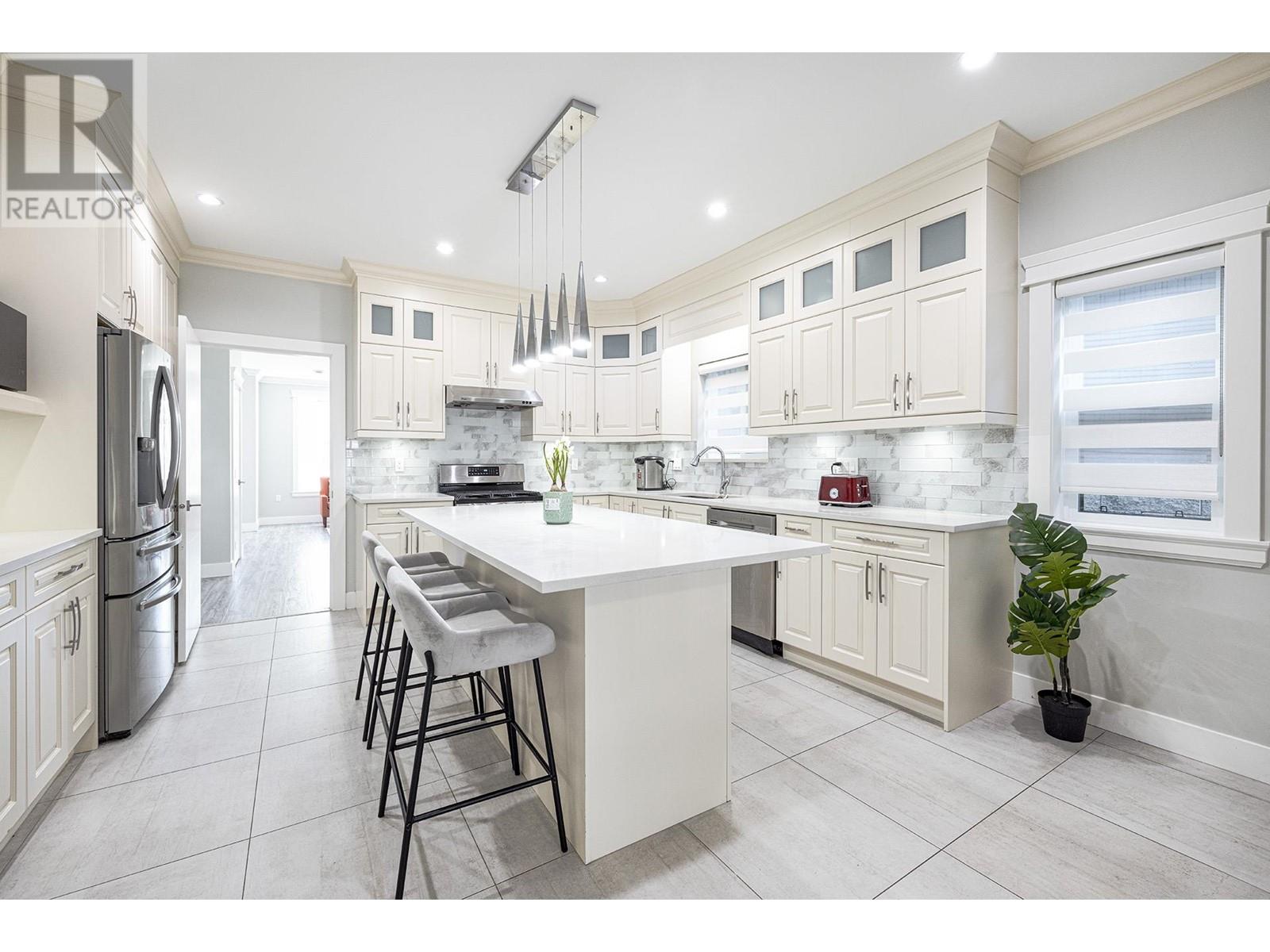 6057 LEIBLY AVENUE, Burnaby